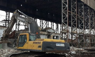 Демонтаж ангаров в Большом Камне под ключ - стоимость от 1562 руб. | 2Землекопа-Бль